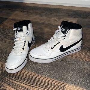 Nike Delta Force High AC 370424-104 White Black Mens Size US 12 (Rare 2011)